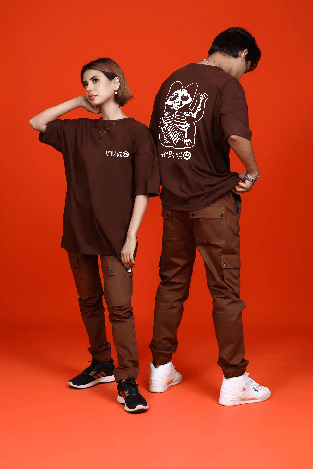 POLO OVERSIZE "GATITO NEKO"