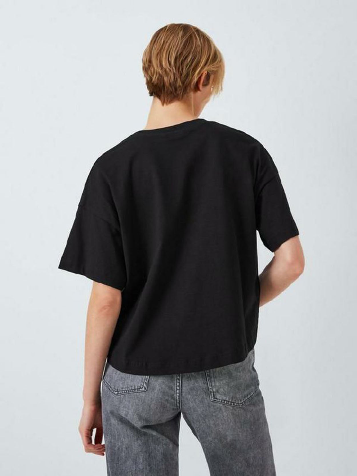 POLO BOXY FIT BASICO "NEGRO"