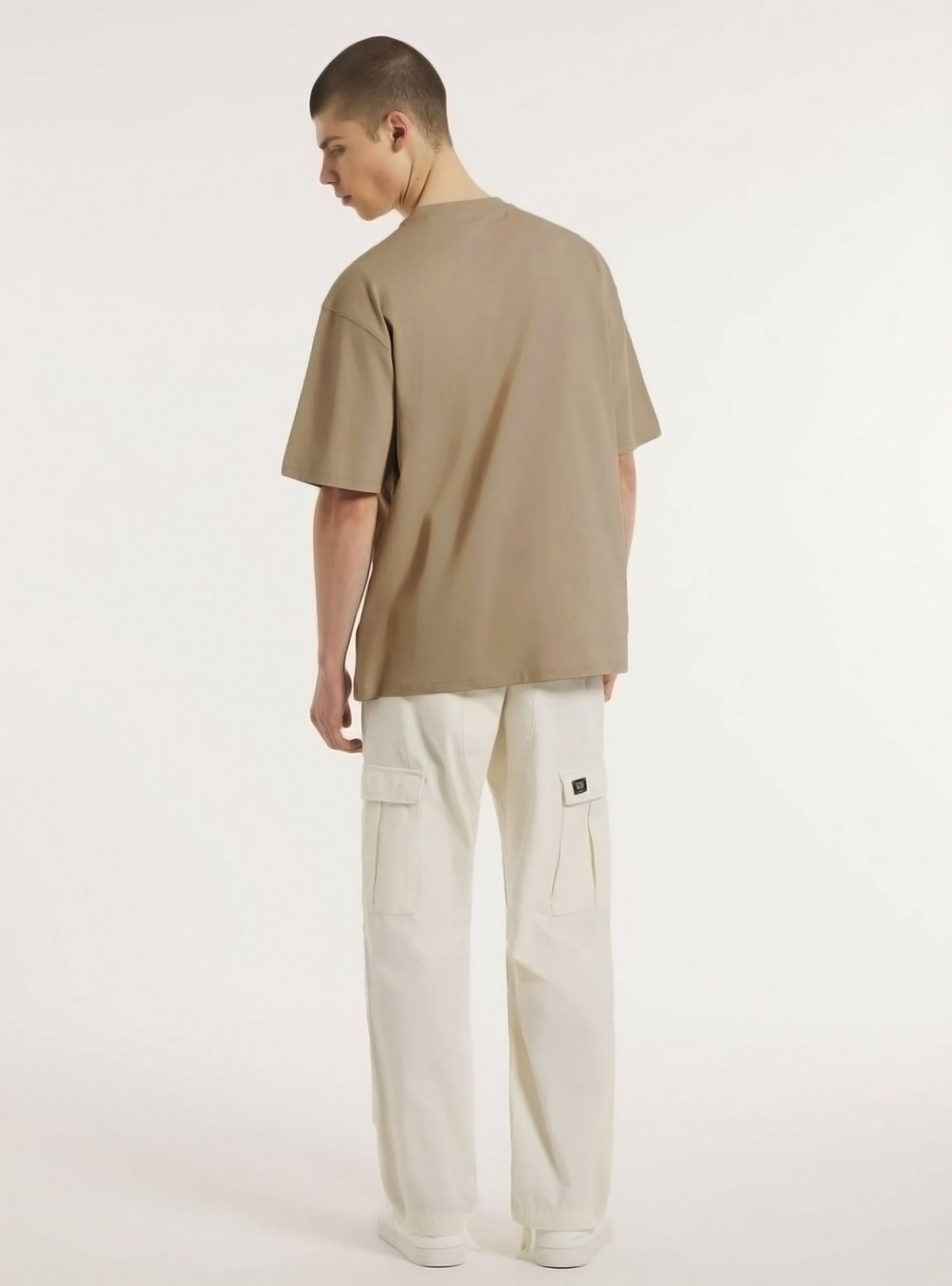 POLO BOXY FIT BASICO "BEIGE OSCURO"